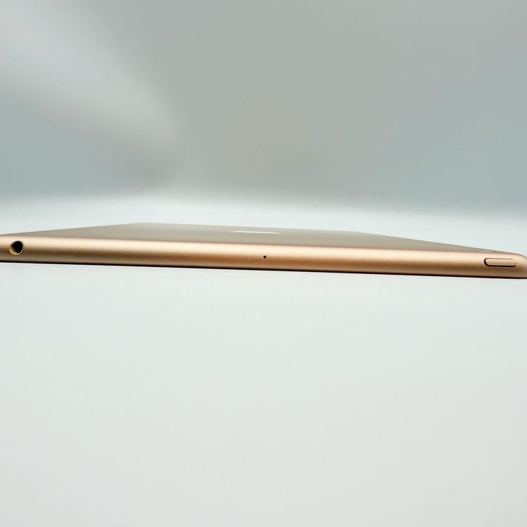�ڥХåƥ꡼85���iPad ��7���� 32GB ������� Wi-Fi