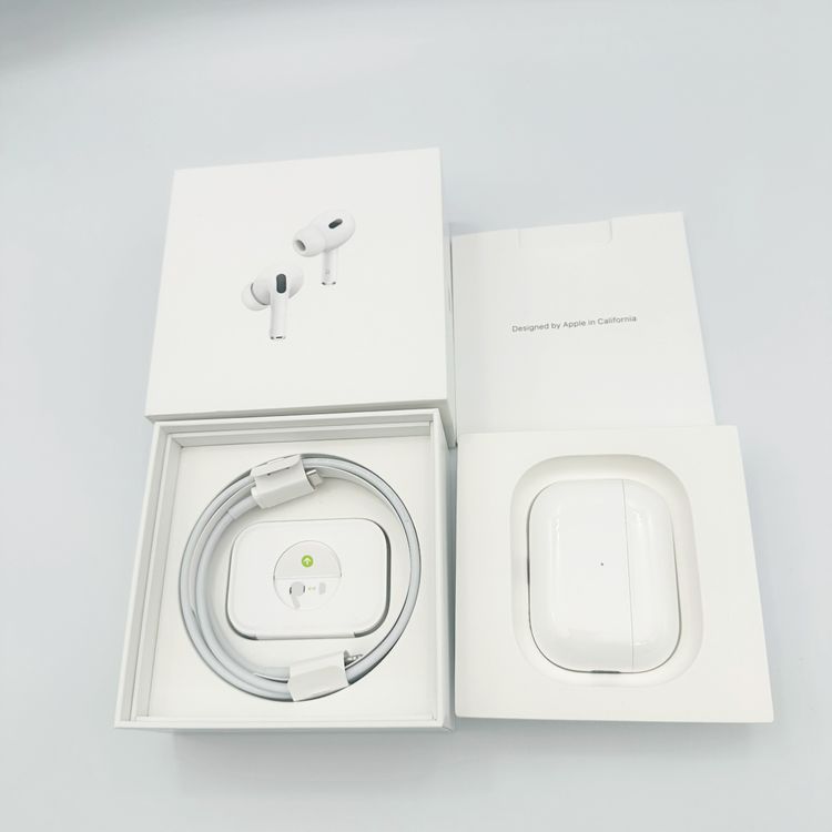 AirPods Pro����2����ˡ��ۥ磻��