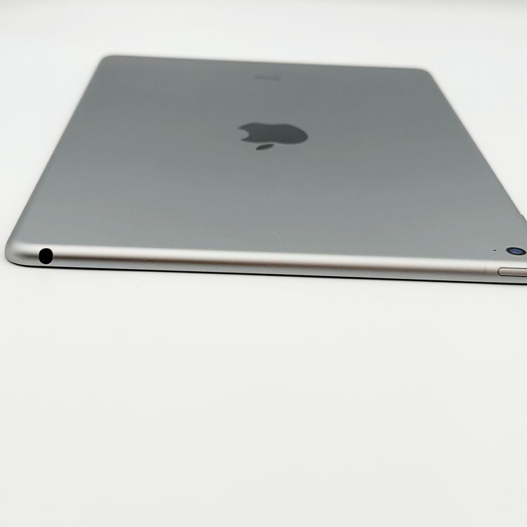 �ڥХåƥ꡼94���iPad Air 2 Wi-Fi��64GB������С�