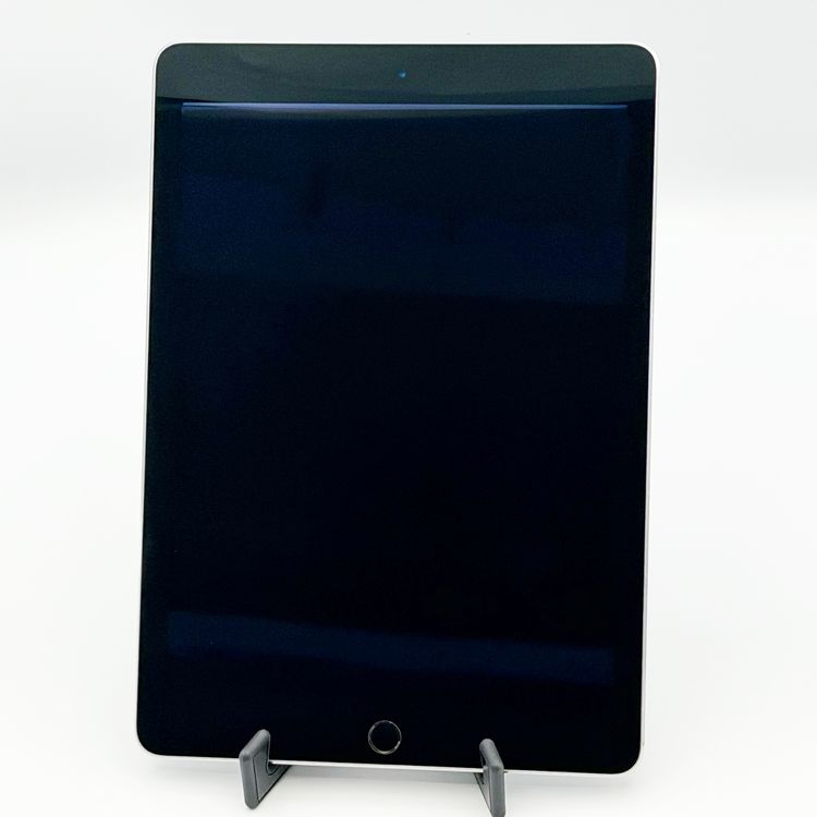 �ڥХåƥ꡼97���iPad Air 2 Wi-Fi��64GB������С�