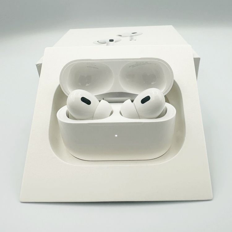 AirPods Pro����2����ˡ��ۥ磻��