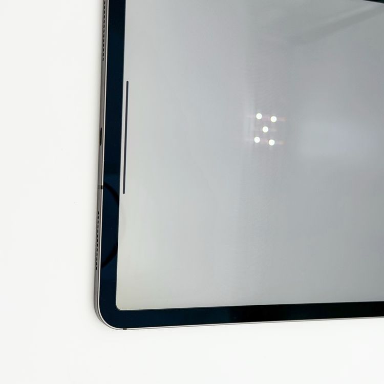 �ڥХåƥ꡼97���iPad Pro 11����� WiFi��Cellular 64GB
