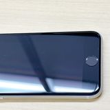 �ڥХåƥ꡼90���iPhone SE (��3����) 64GB SoftBank