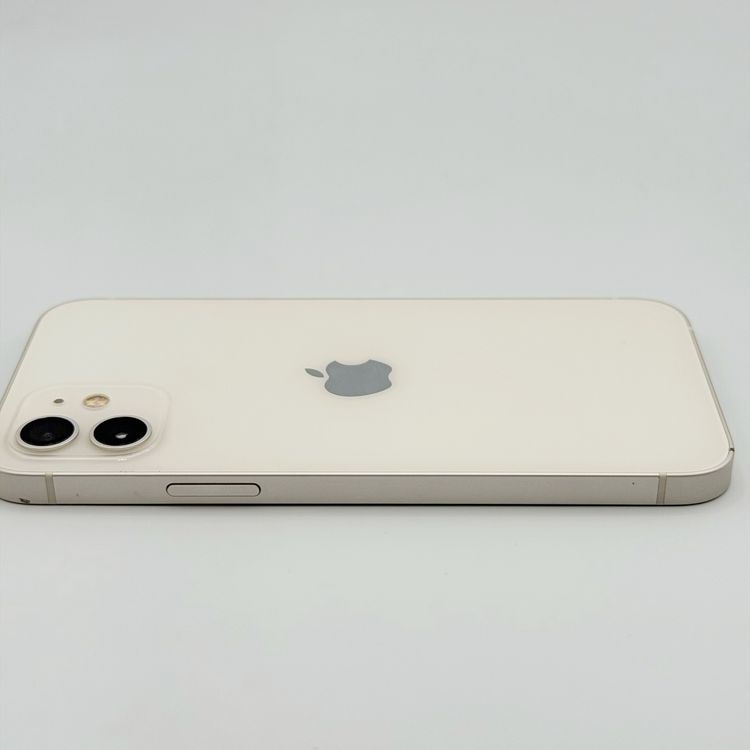 �ڥХåƥ꡼74���iPhone 12 64GB �ۥ磻�ȡ�au