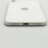 �ڥХåƥ꡼77���iPhone SE (��2����)��128GB	White��docomo