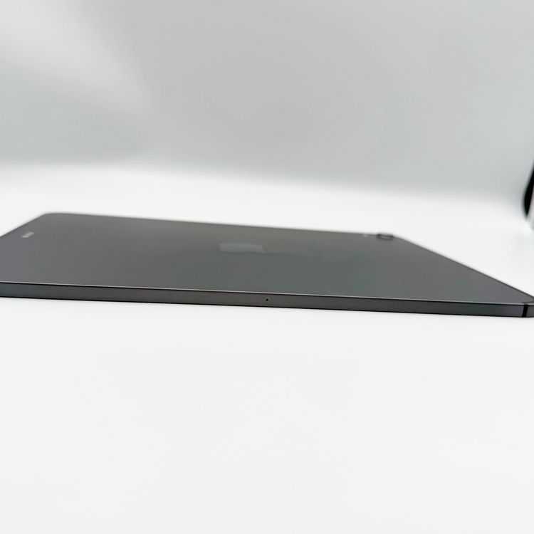 �ڥХåƥ꡼97���iPad Pro 11����� WiFi��Cellular 64GB