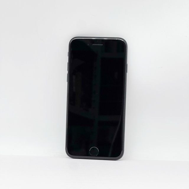 iPhone SE ��3���� 64GB �ߥåɥʥ���