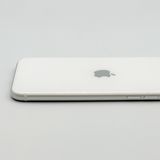 �ڥХåƥ꡼84���iPhone SE (��2����) 64GB White docomo