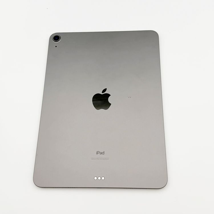 �ڥХåƥ꡼84���iPad Air ��4���塡256GB��WiFi��ǥ�
