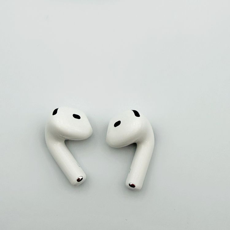 AirPods 4 MXP63J/A���ۥ磻��