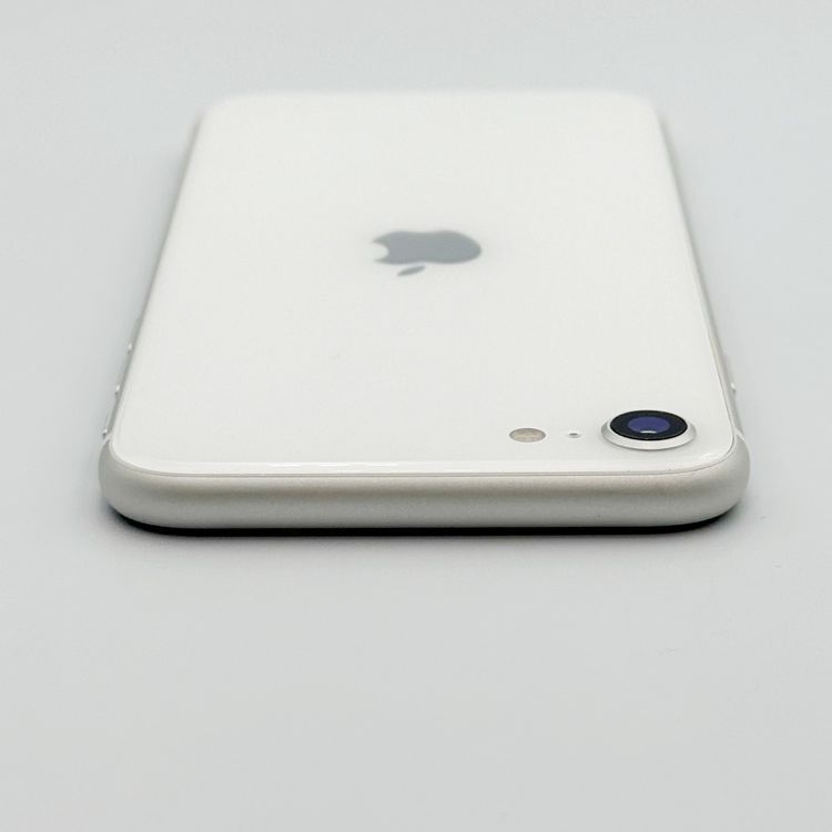 �ڥХåƥ꡼84���iPhone SE (��2����)��64GB	White��docomo