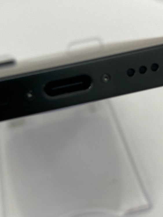 ������100���iPhone16e��128GB