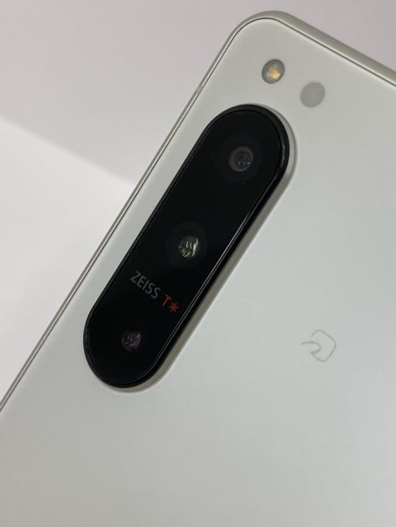 Xperia 5 IV