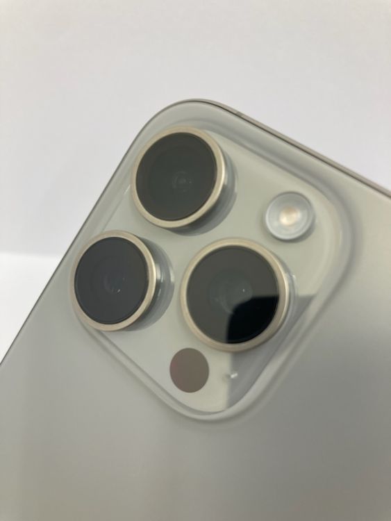 100iPhone15 Pro Max 256GB