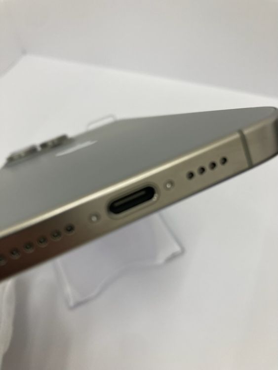 100iPhone15 Pro Max 256GB