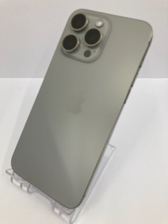 100iPhone15 Pro Max 256GB