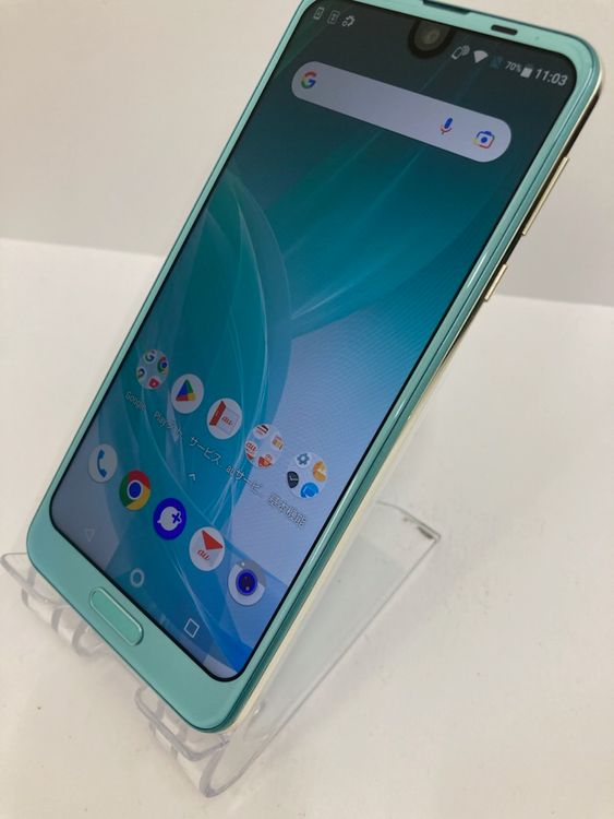 AQUOS��R2
