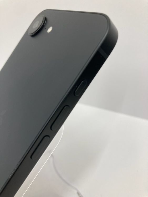 ������100���iPhone16e��128GB