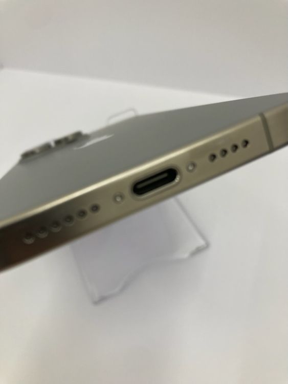 100iPhone15 Pro Max 256GB