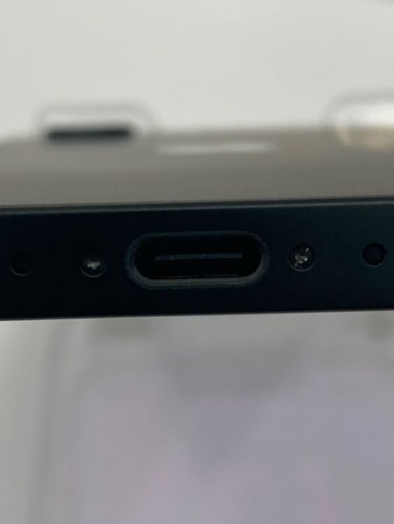������100���iPhone16e��128GB