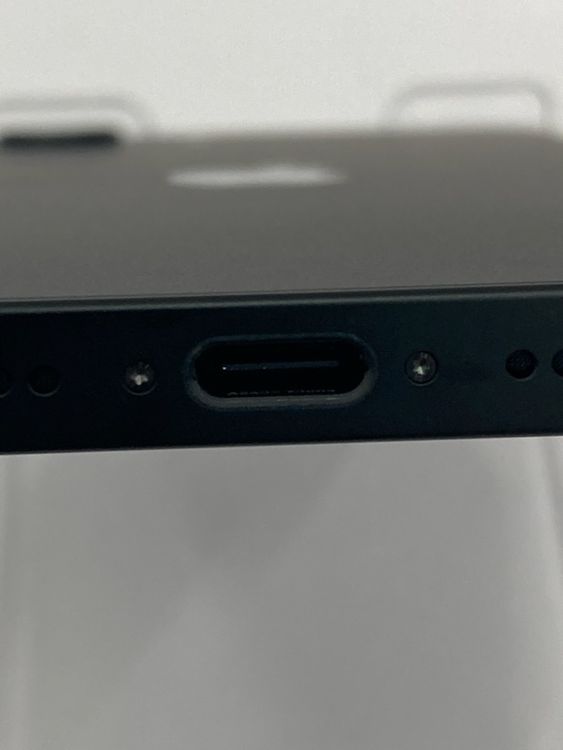 ������100���iPhone16e��128GB