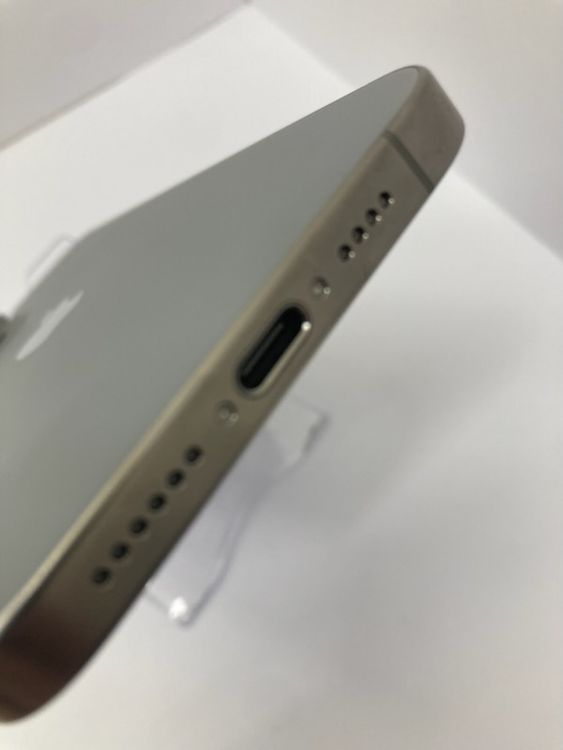 100iPhone15 Pro Max 256GB