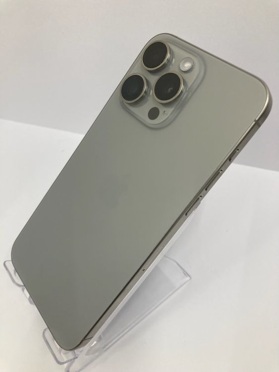 100iPhone15 Pro Max 256GB