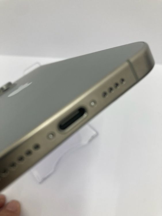100iPhone15 Pro Max 256GB