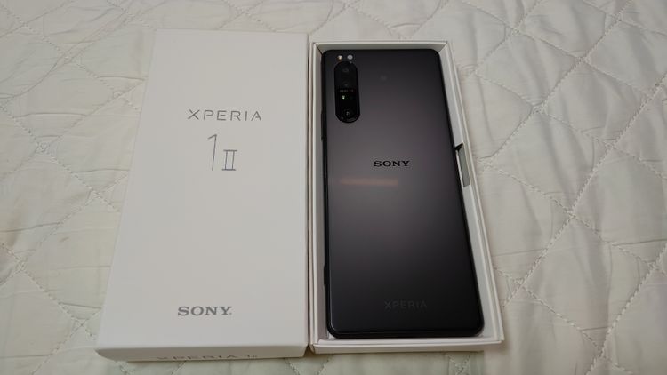 �����ʡ�Xperia1II XQ-AT42 �ե����ȥ֥�å�