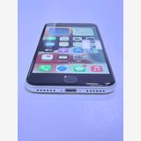 Ķ���� ̤������ iPhoneSE ��2���� 64GB �ۥ磻��