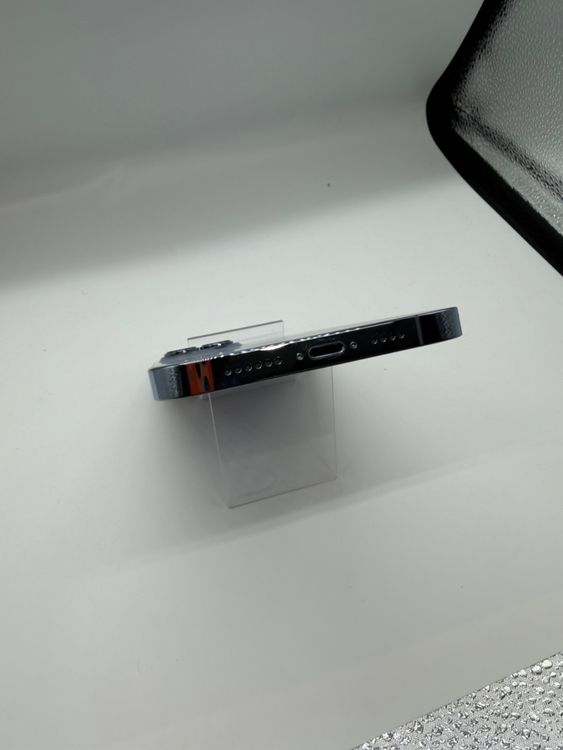 �ڶ����ʡ� iPhone13ProMax 512B ������֥롼