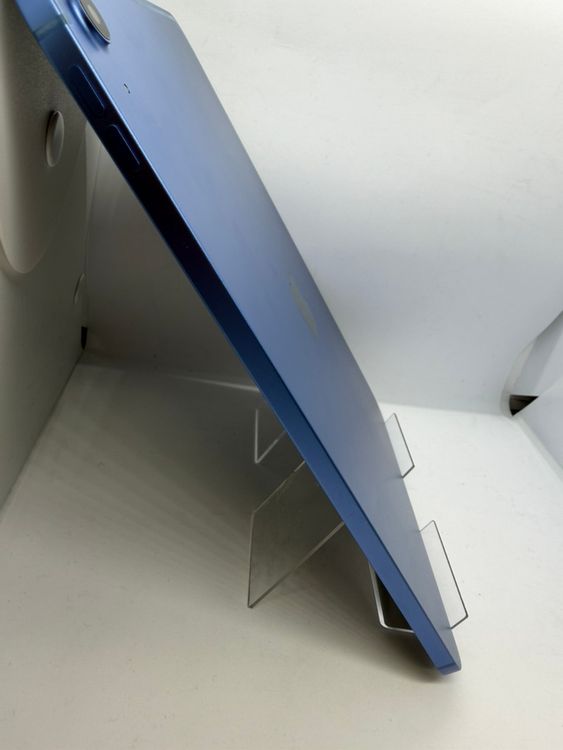 �ڶ����ʡ�iPad 11��A16��Wi-Fi+ Cellular��ǥ� �Хåƥ꡼100��