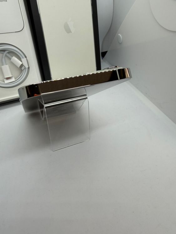 ����°�ʴ����� iPhone 13ProMax 256GB  SIM���å������