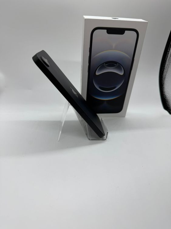 �������ʡ� iPhone16e 256GB BT97% ��°�ʴ�����