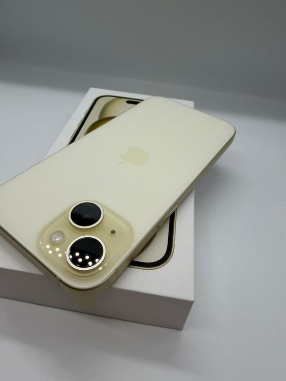 �������ʡ� iPhone15 128GB SIM�ե꡼ü�� ��