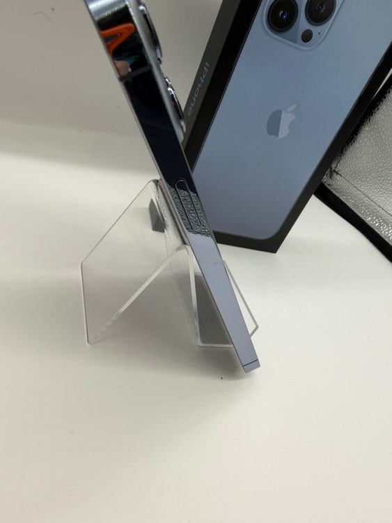 ����°�ʴ�����iPhone13ProMax 256GB  �Хåƥ꡼78�� SIM�ե꡼ü����