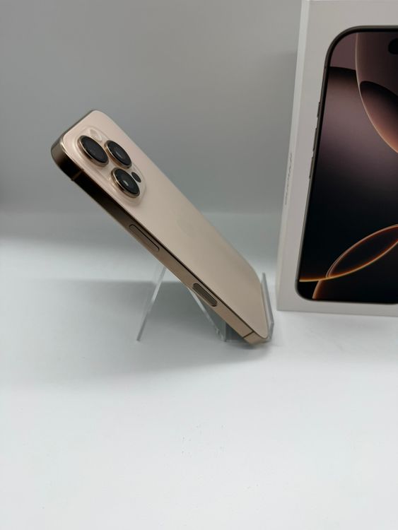 �ڶ����ʡ�iPhone16Pro x256GB �ʥ���������˥��� ������SIM�ե꡼ ��°�ʴ���