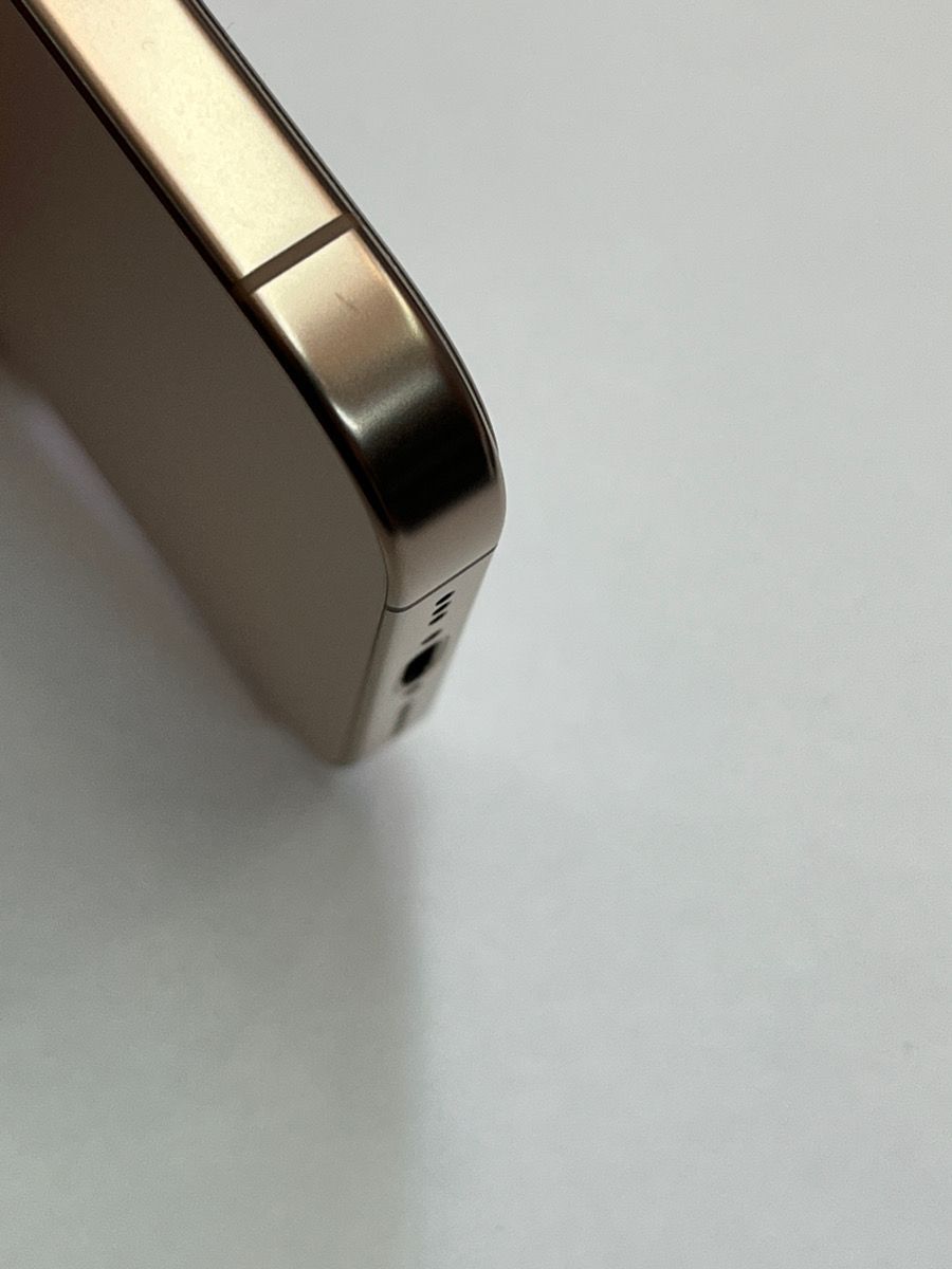 ムスビー｜【極美品】 iPhone16Pro 256GB バッテリー100％ 付属品完備