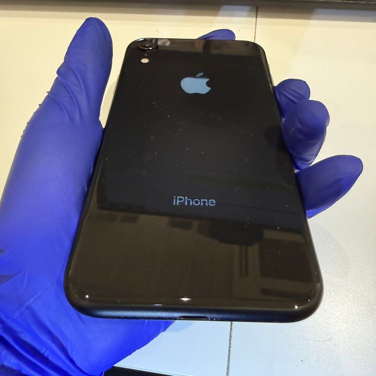 �ڽ���Ź���ݺѡ�iPhoneXR 64GB �֥�å� SIM���å��ʤ� �Хåƥ꡼82��
