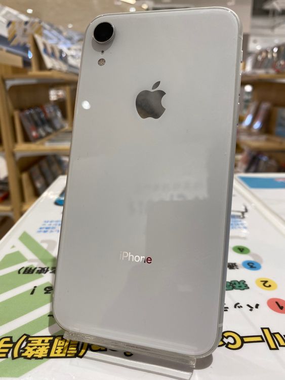 �ڽ���Ź�����ѡ�iPhone XR/64GB/�ۥ磻��/au/��