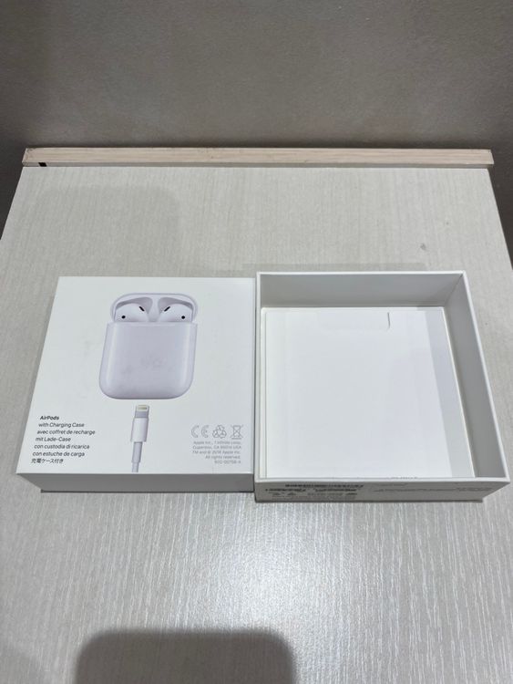 ڽŹݺѡAirPods 1 ۥ磻 MMEF2J/A