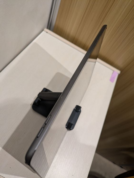 �ڽ���Ź���ݺѡ�iPad ��8���� Wi-Fi��ǥ�  32GB ���졼