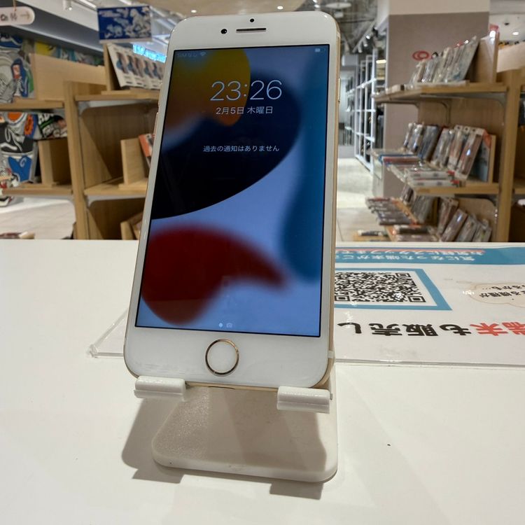 �ڽ���Ź�����ѡ�iPhone7 128GB ������� SIM���å������