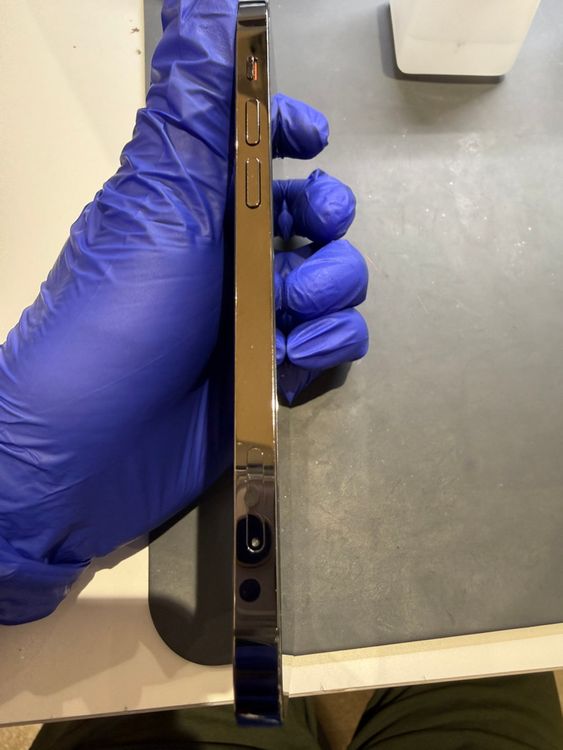 �ڽ���Ź�����ѡ�iPhone12Pro 256GB ����ե����� SIM���å������