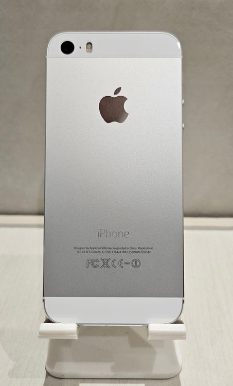 ڽŹѡiPhone 5s 64GB С docomo KDDI