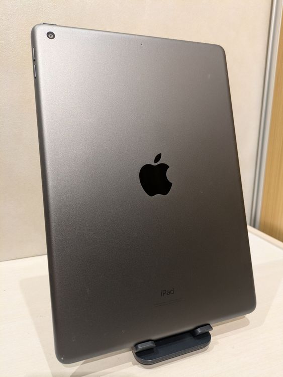 �ڽ���Ź���ݺѡ�iPad ��8���� Wi-Fi��ǥ�  32GB ���졼