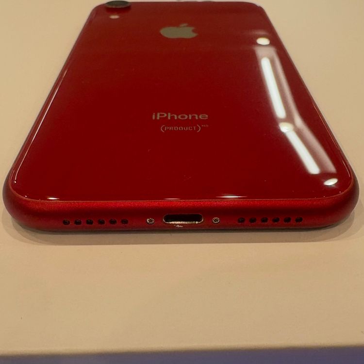 �ڽ���Ź�����ѡ�iPhoneXR 64GB ��åɡ��Хåƥ꡼100%