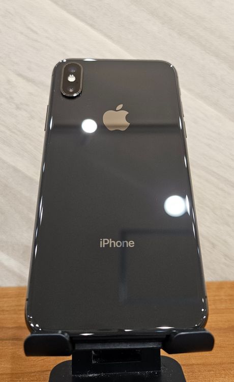 ڽŹѡiPhoneXs 64GB docomo SIMåѤ