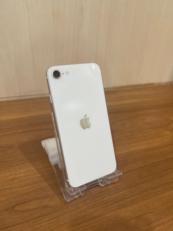 �ڽ���Ź�����ѡ�iPhoneSE����3����� 64GB �������饤�ȡ�SIM���å�����Ѥ�