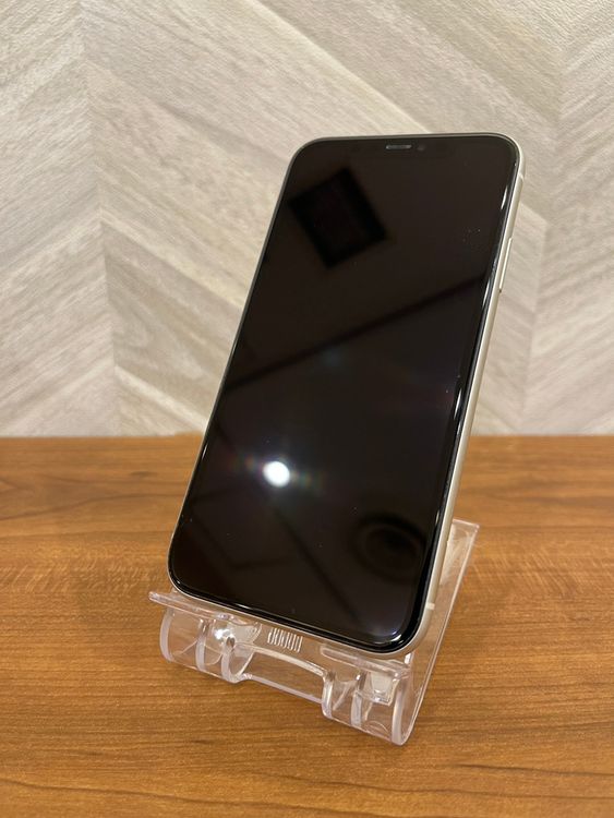 �ڽ���Ź�����ѡ�iPhone11 256GB �ۥ磻�� SIM���å�����Ѥ�